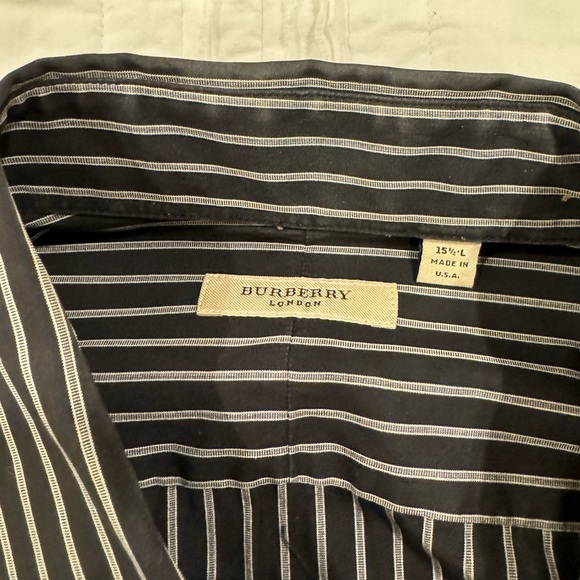Burberry London: Men’s Striped Dress shirt - French cuff - Picture 2 of 6